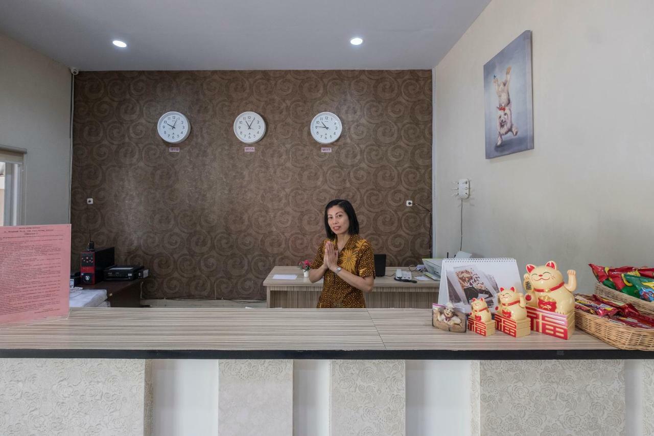 Hotel Astra Novilia Makassar Eksteriør billede